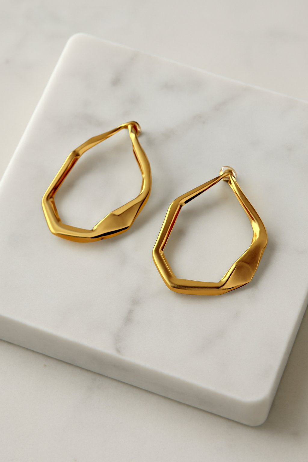 Essence Flow Hoops